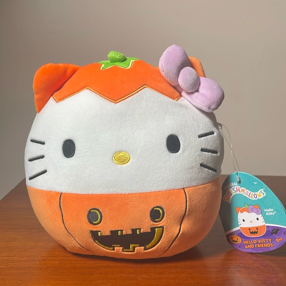 Hello Kitty Pumpkin Halloween Squishmallows Plush Stuffed Animal NWT NEW 8” 2024